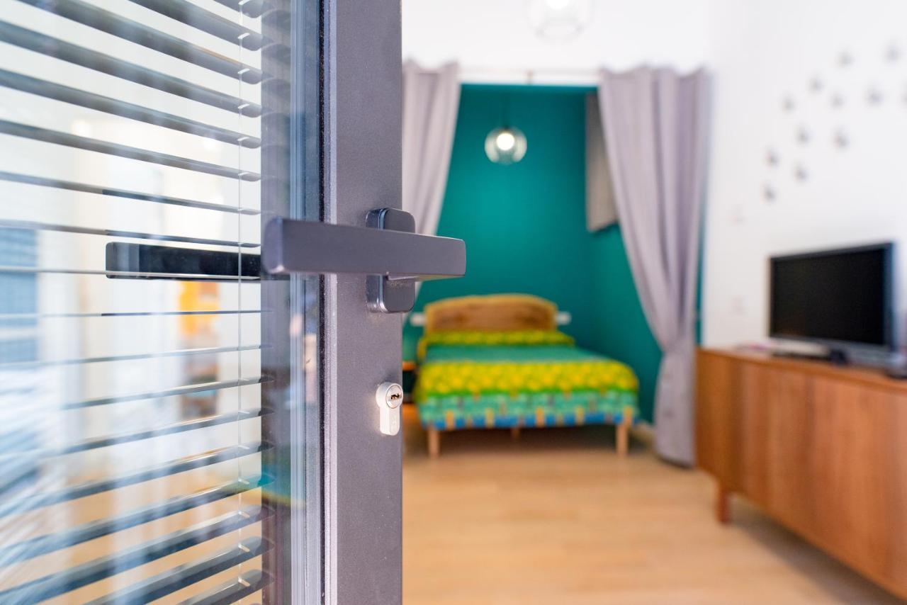 Appartamento Magic Loft 29 By Happyhostorino Esterno foto